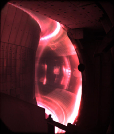 EAST_Tokamak_plasma_image3