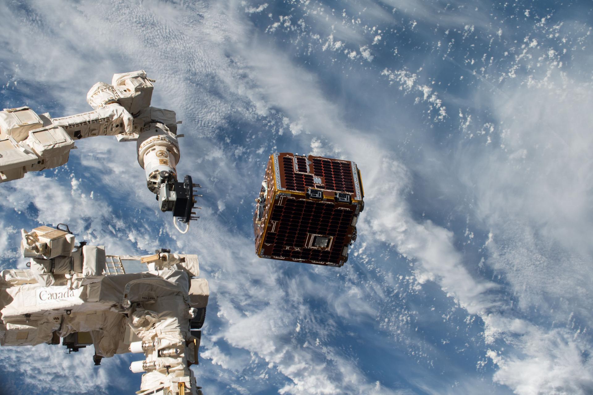 iss056e025331~large