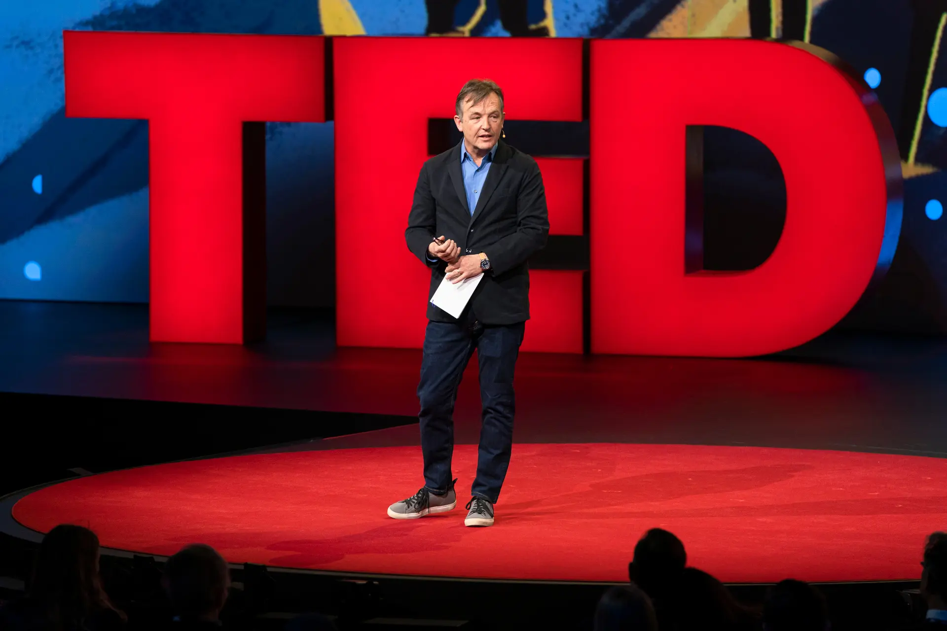 Chris-Anderson-speaks-at-TED2019_-Bigger-Than-Us.-April-15-to-19-2019-Photo_-Ryan-Lash-TED